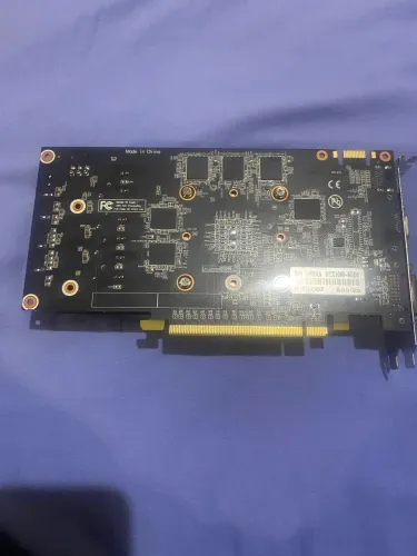 Placa de video nvidia com defeito nao sei se funciona