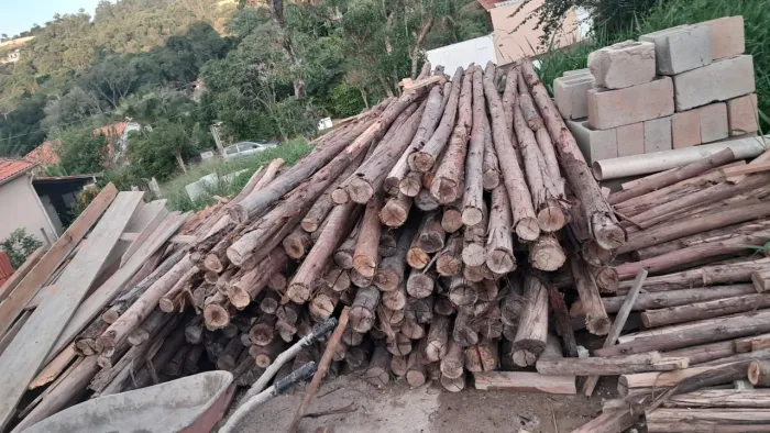 Pontaletes para encostas de laje