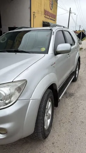 Toyota Hilux SW4 SRV D4-d 4X4 3.0 TDI Dies. AUT 2010
