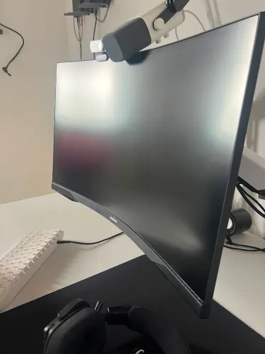 oprtunidade monitor Samsung gamer 165hz curvo