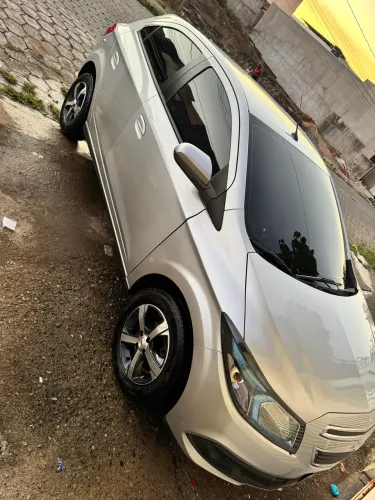 Chevrolet Onix Hatch LT 1.4 8V Flex Power Mec. 4P 2013
