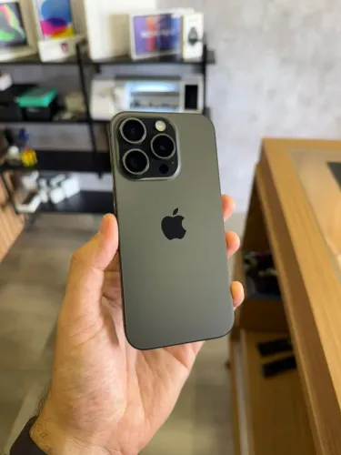 iPhone 15 pro 128gb 87% sem detalhes