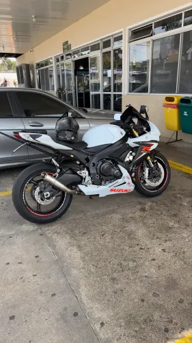 Gsxr 750 Srad