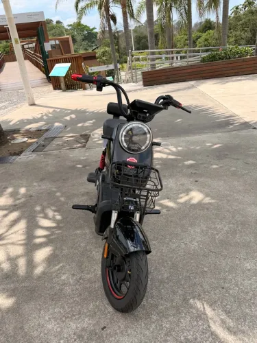 Scooter Elétrica Foston X13 Max pouquíssimo usada.