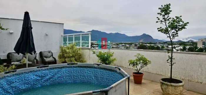 Recreio dos Bandeirantes | Cobertura 2 quartos, sendo 2 suites