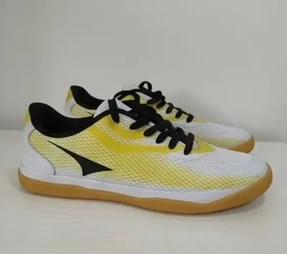 Chuteira futsal número 42