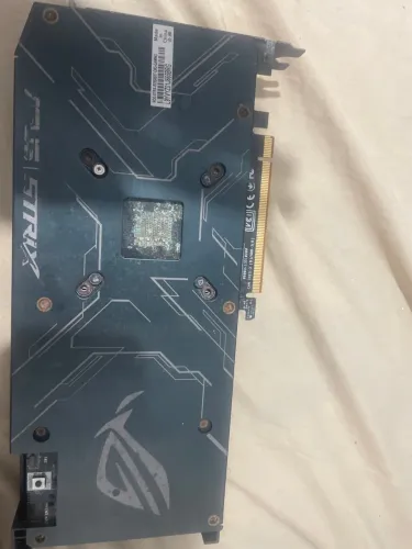 Placa de Vídeo ASUS ROG Strix RX 5500 XT 8GB - Premium