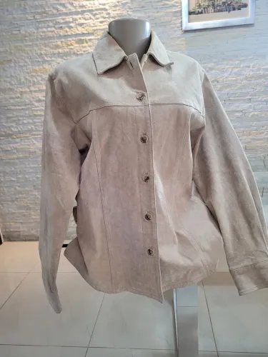 Camisa feminina em camurça legítima