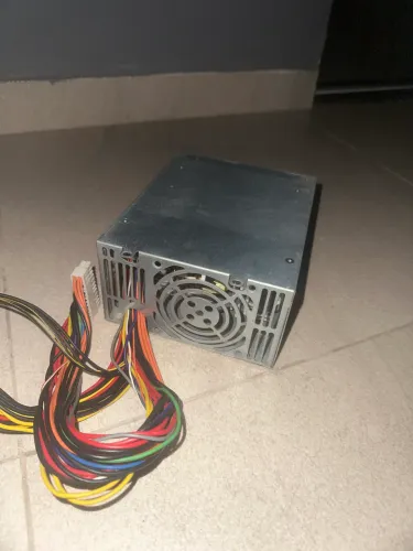 Fonte de servidor 600W