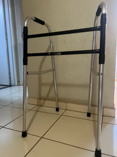 Andador para adulto