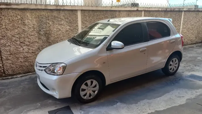Toyota Etios XS 1.5 Flex 16V 5P Mec. 2016