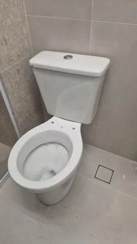 Vaso Sanitario e Pia de banheiro 