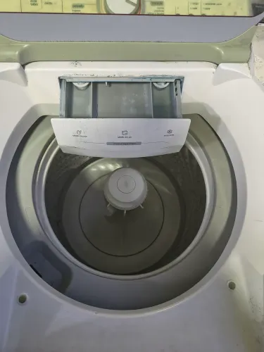 Máquina de lavar Brastemp 11kg com defeito