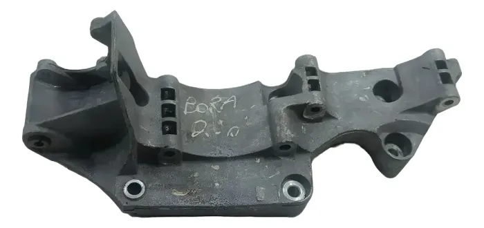 Suporte Compressor Alternador Vw Bora 2000-2012 Original