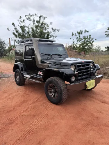 Troller T-4 4X4 2.8 TB Int. Cap. Rígida Diesel 2004