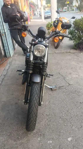 Vendo ou troco moto muito nova