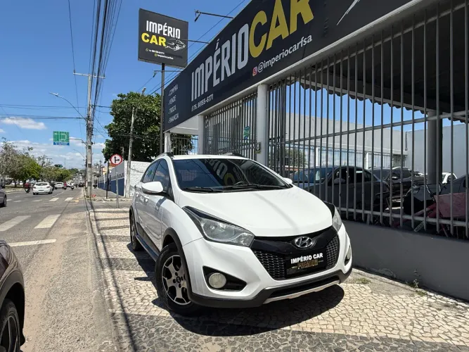 Hyundai HB20X Style 1.6 Flex 16V Aut. 2014