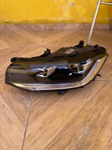 Farol de Led Volkswagen T-Cross Lado Esquerdo.