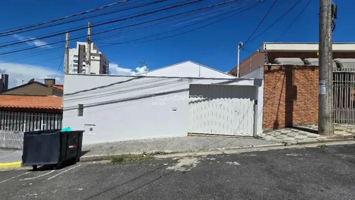 Casa com 2 dormitórios para alugar 199 m² - Vila Lucy - Sorocaba/SP