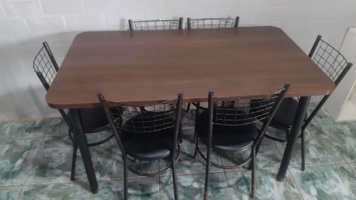 Mesa de ferro