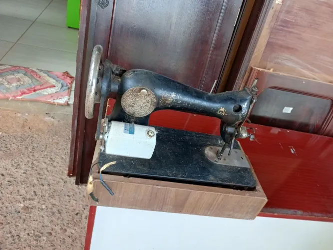 Máquina De Costura