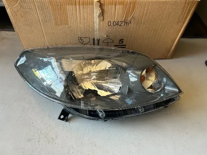 Farol Direito Sandero Renault Genuíno 260103377r 2012 a 2014 novo