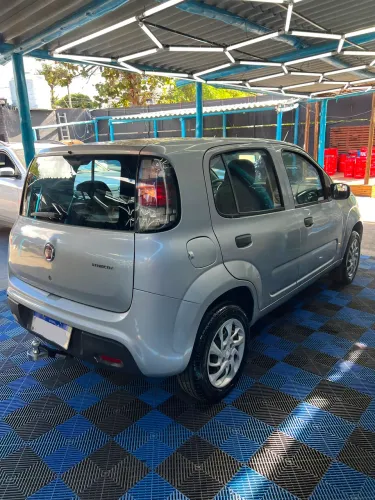 Fiat Uno Attractive 1.0 EVO Fire Flex 8V 5P 2015