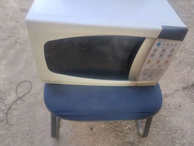 Microonda Eletrolux 22