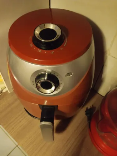 Air Frye 170 em ótimo estado