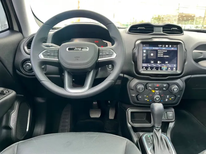 Jeep Renegade Sahara T270 1.3 TB 4X2 Flex AUT 2025