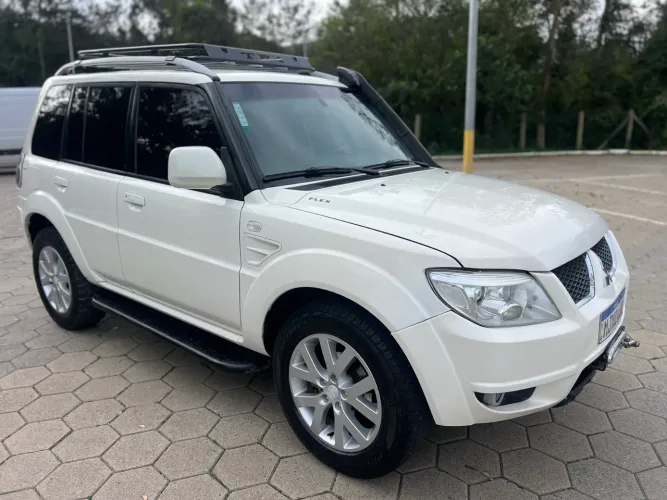 Mitsubishi Pajero TR4 2.0/ 2.0 Flex 16V 4X4 Aut. 2011