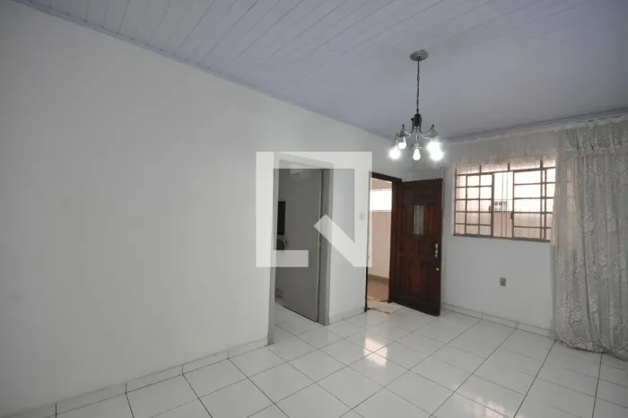 Casa à Venda - Vila Gustavo, 2 Quartos, 320 m2