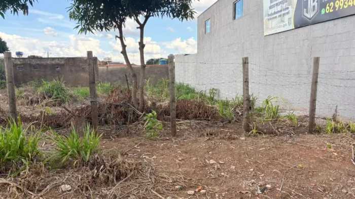 Vendo 2 Lotes no Buriti Sereno 10X30 cada lote area total (600m²) R$415.000,00 cada lote