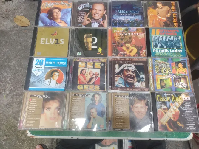 Coleção de CDs Diversos