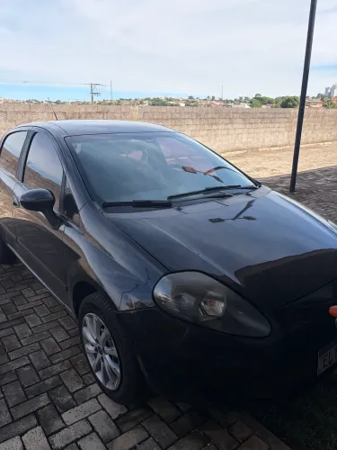 Fiat Punto 1.4 Fire Flex 8V 5P 2010