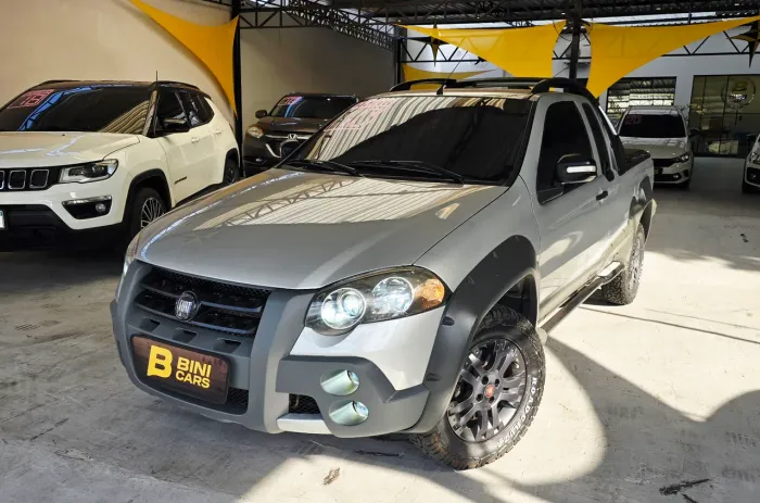 Fiat Strada Adventure 1.8/ 1.8 Locker Flex CE 2010
