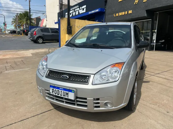 Ford Fiesta Sedan 1.0 8V Flex 4P 2008
