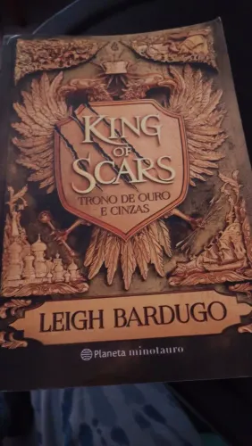 Livro "King of Scars" de Leigh Bardugo - 464 páginas - (2022) 