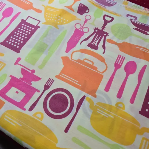 Toalha de mesa- Nunca usada 