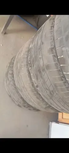 Vendo Pneus Sem Novos 