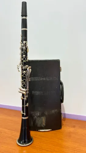 Clarinete Weril Cruzeiro 17 chaves