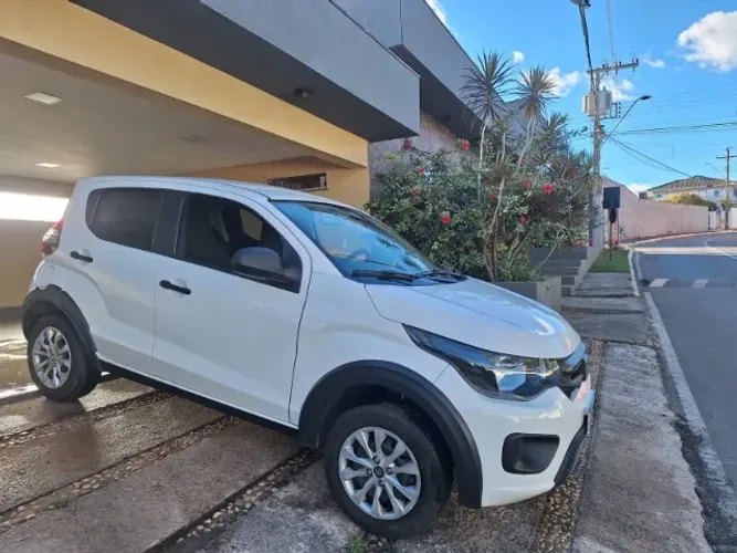Fiat Mobi Like 1.0 Fire Flex 5P. 2023