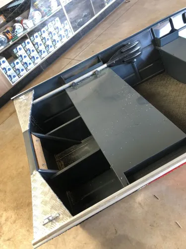 Barco em alumínio estrutura reforçada pronta entrega