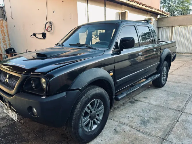 Mitsubishi L200 Outdoor HPE 2.5 4X4 CD T.dies. Aut. 2007