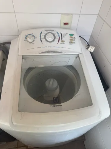 Electrolux LT10B Turbo Capacidade 10 kg com motor travado
