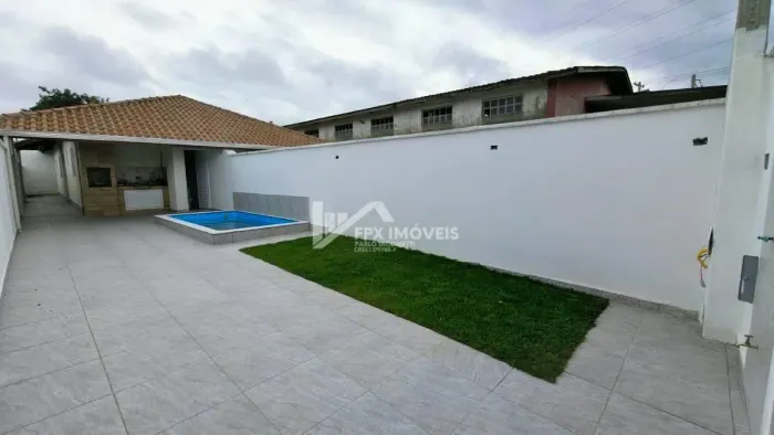 Casa com 2 quartos, São Fernando - Itanhaém