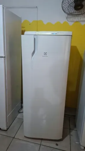 Geladeira Eletrolux Degelo seco