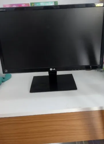 Monitor LG ultra