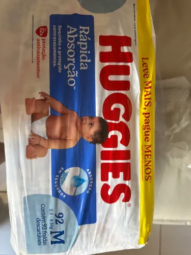 FRALDA HUGGIES M