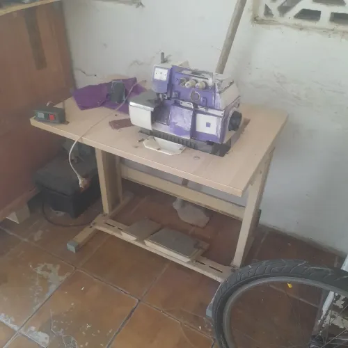 Vendo máquina de cintura por 800 reais